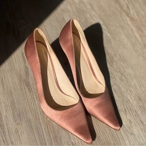 Reformation Giulia SATIN Heel